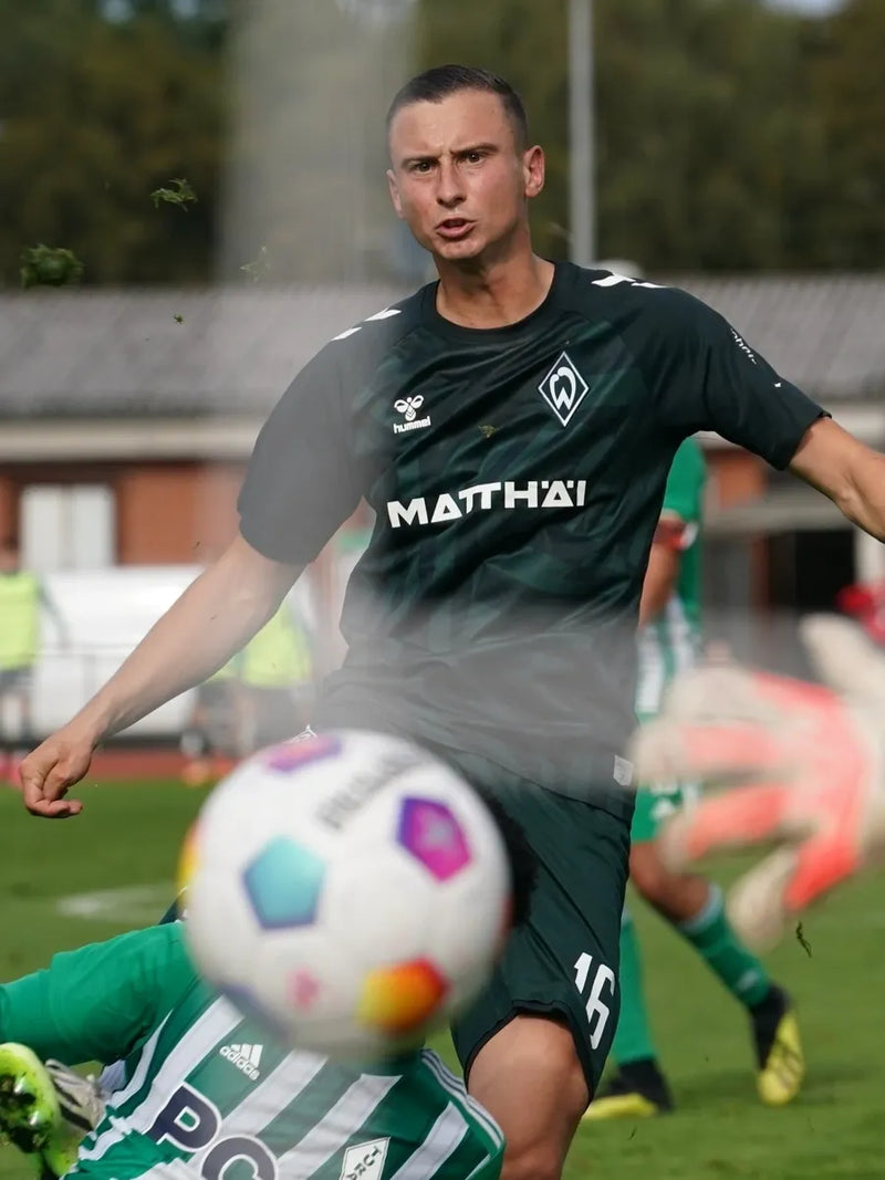 Porträt von Maik Lukowicz, Fußballprofi